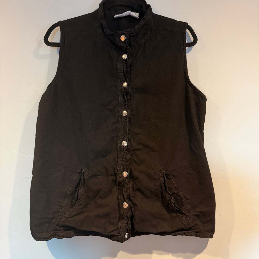 Collections Etc. Women’s Sleeveless Button-Front Vest Top Black – Size XL